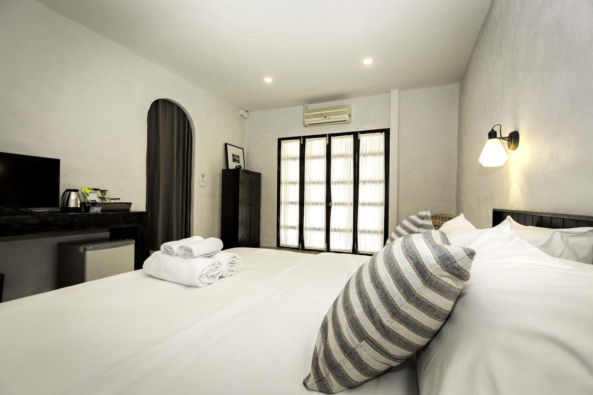 Chotana Villa Hotel Chiang Mai Bagian luar foto