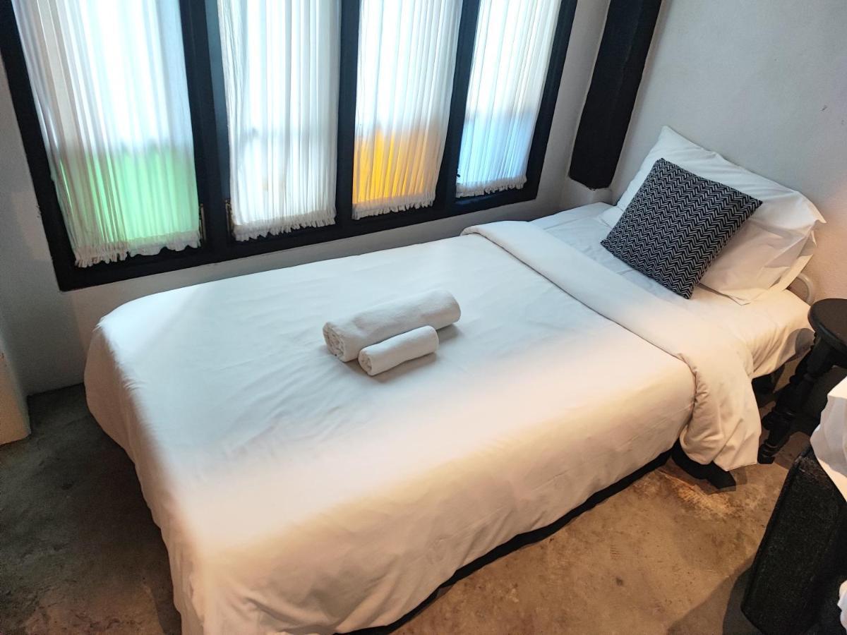 Chotana Villa Hotel Chiang Mai Bagian luar foto